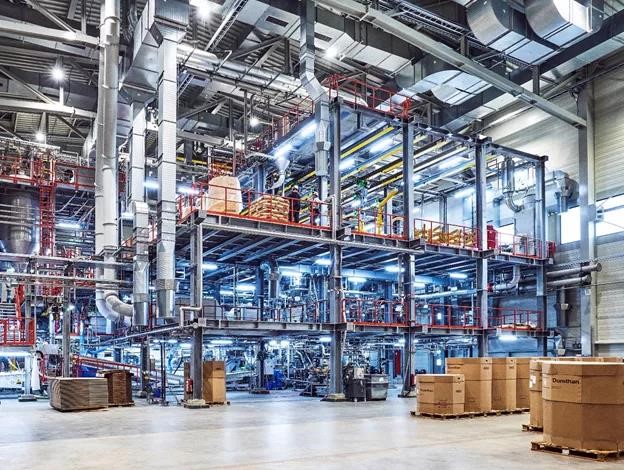 科倍隆向朗（lǎng）盛交付的（de）尼龍改性造粒交鑰匙（shí）工（gōng）程生產線正式投產