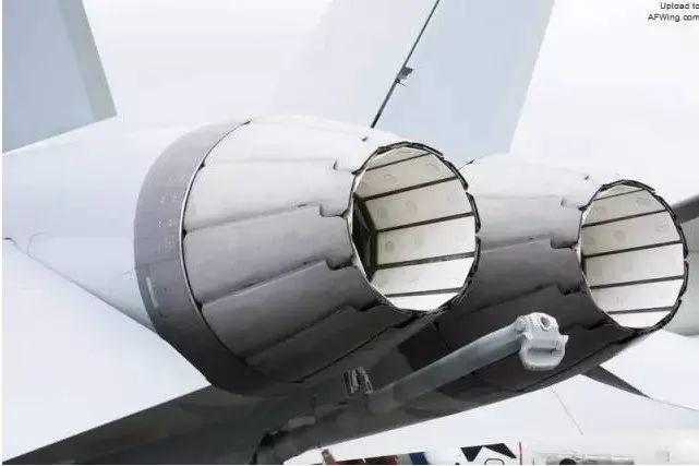 聚酰亞胺納米雲母複合（hé）膜新（xīn）型航天器防護（hù）材料研製成功