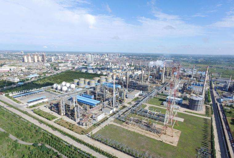 延長煉化全麵完成年度生產經營任務（wù）