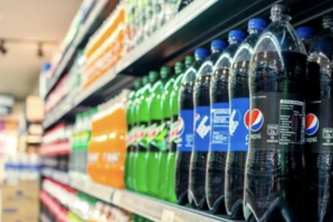 朝日飲料與百事（shì）澳（ào）新（xīn）展開新合作！超1億飲料瓶改（gǎi）用100%回收塑（sù）料