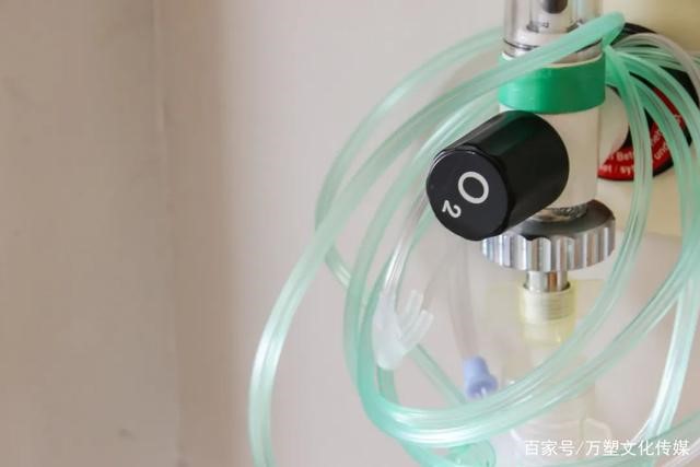 台橡（xiàng）推出VECTOR醫療級TPE，助力高透明、高柔韌性輸液管、氣管